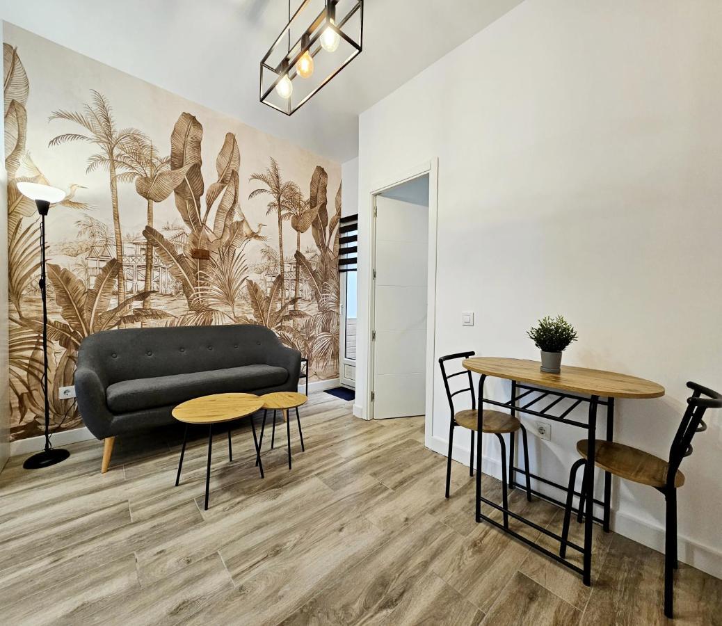 Elegante Apartamento De Diseno. Альмерия Экстерьер фото